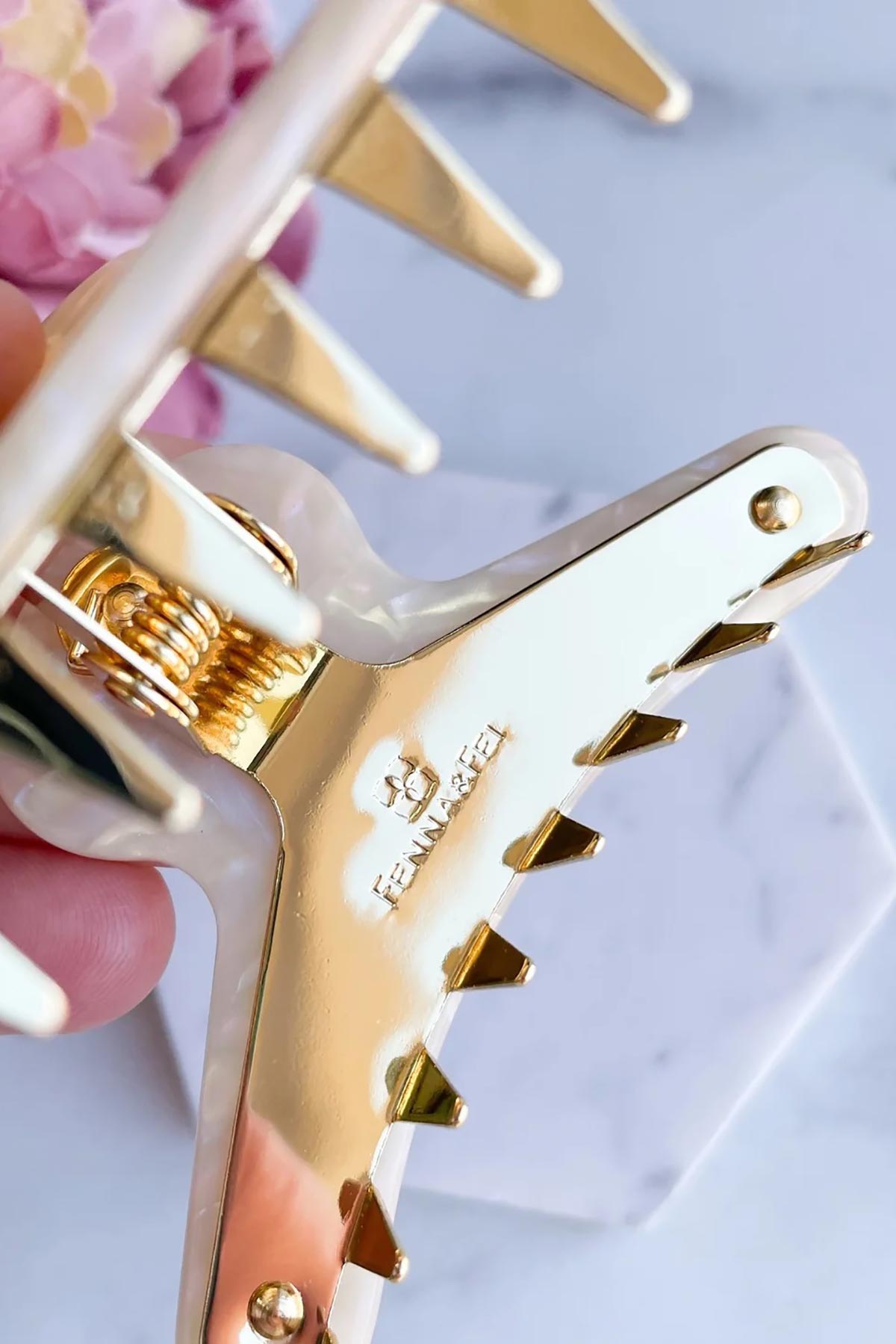 Fenna And Fei Ajisai Large French Claw Clip