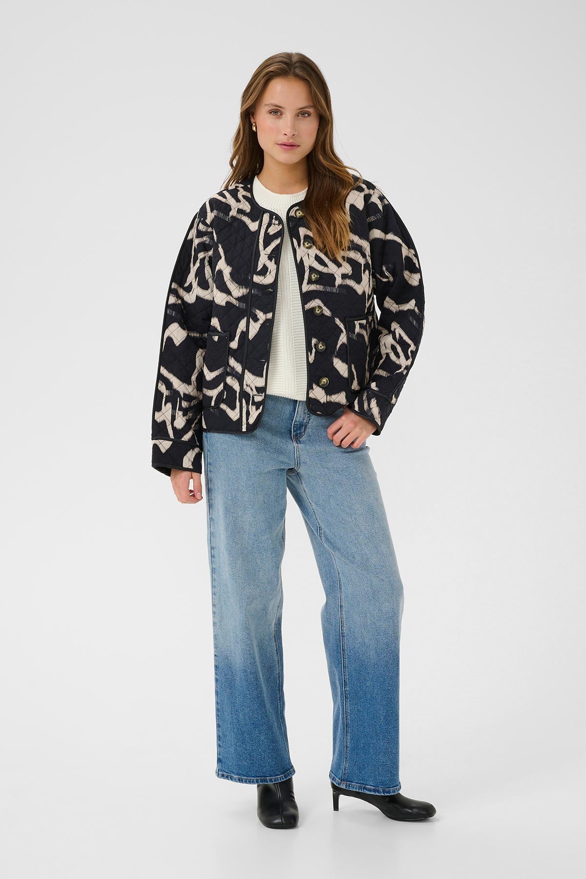 Kaffe KAkayla Casual Jacket In Black