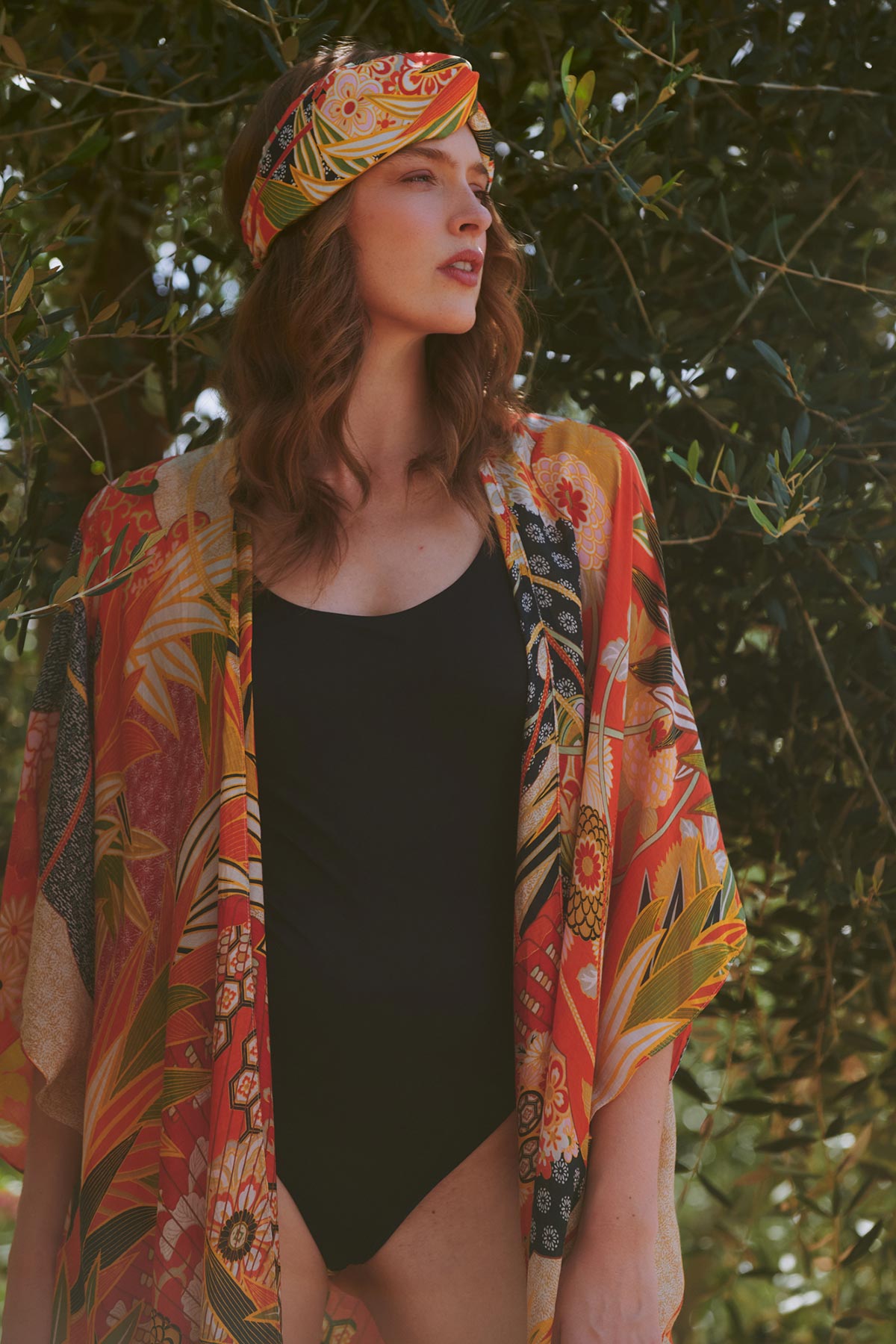 Fans Scarlet throwover by One Hundred Stars at Urban Wild