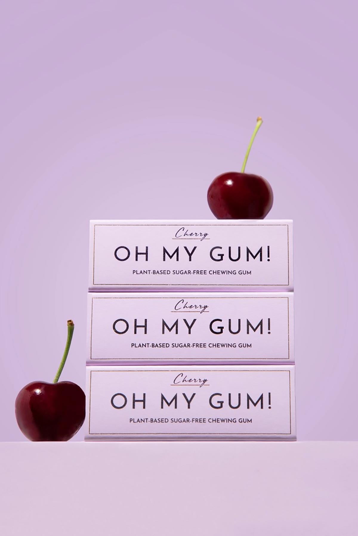 Sustainable chewing gum cherry flavour