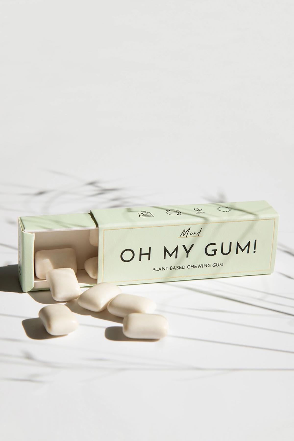 Mint plant based chewing gum by OH MY GUM!
