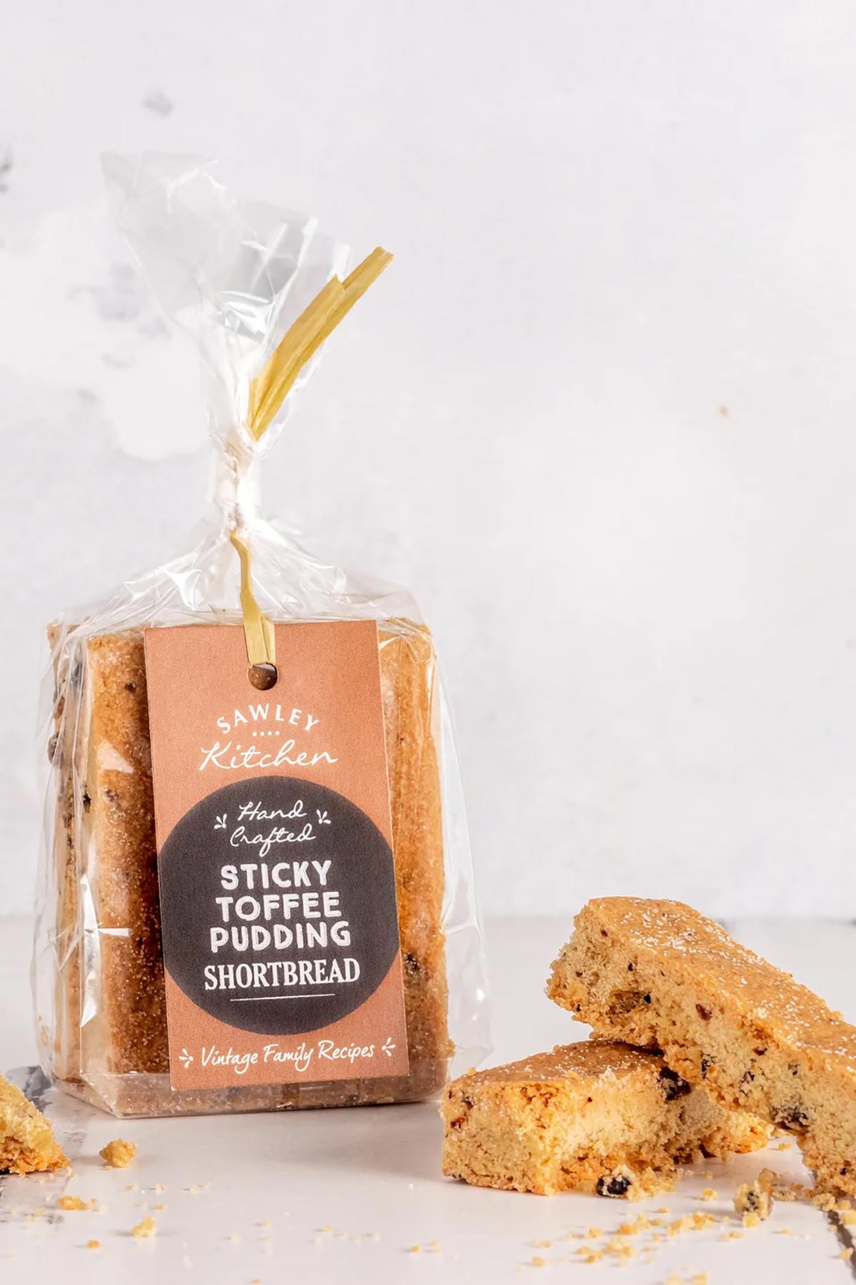 Packaging of Sticky Toffee Pudding Shortbread