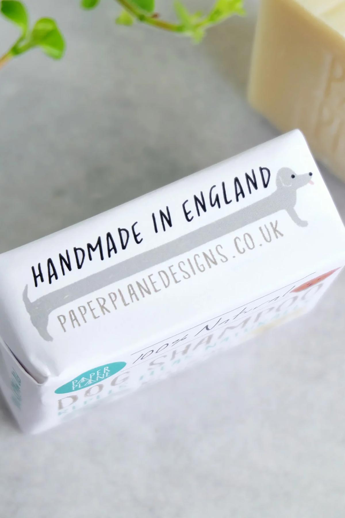 Handmade in England natural dog shampoo bar side packaging detail — Urban Wild