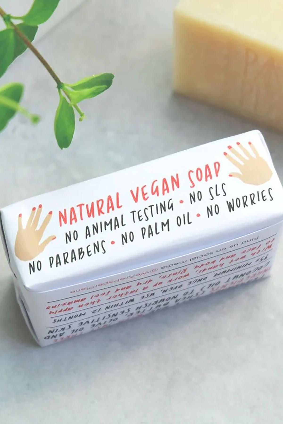 Natural vegan soap bar with no parabens, no palm oil and no SLS claims on wrap — Urban Wild