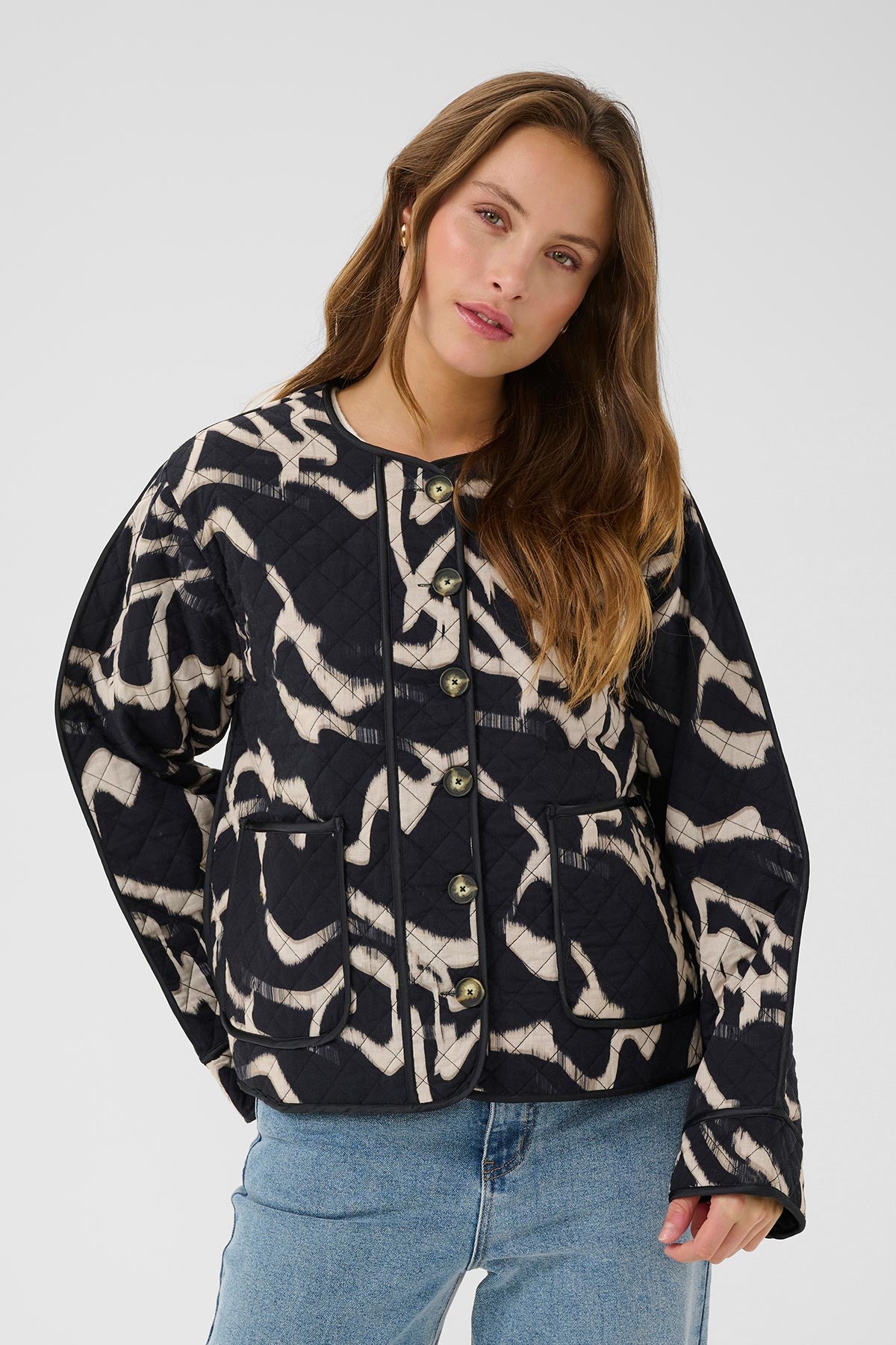 Kaffe KAkayla Casual Jacket In Black