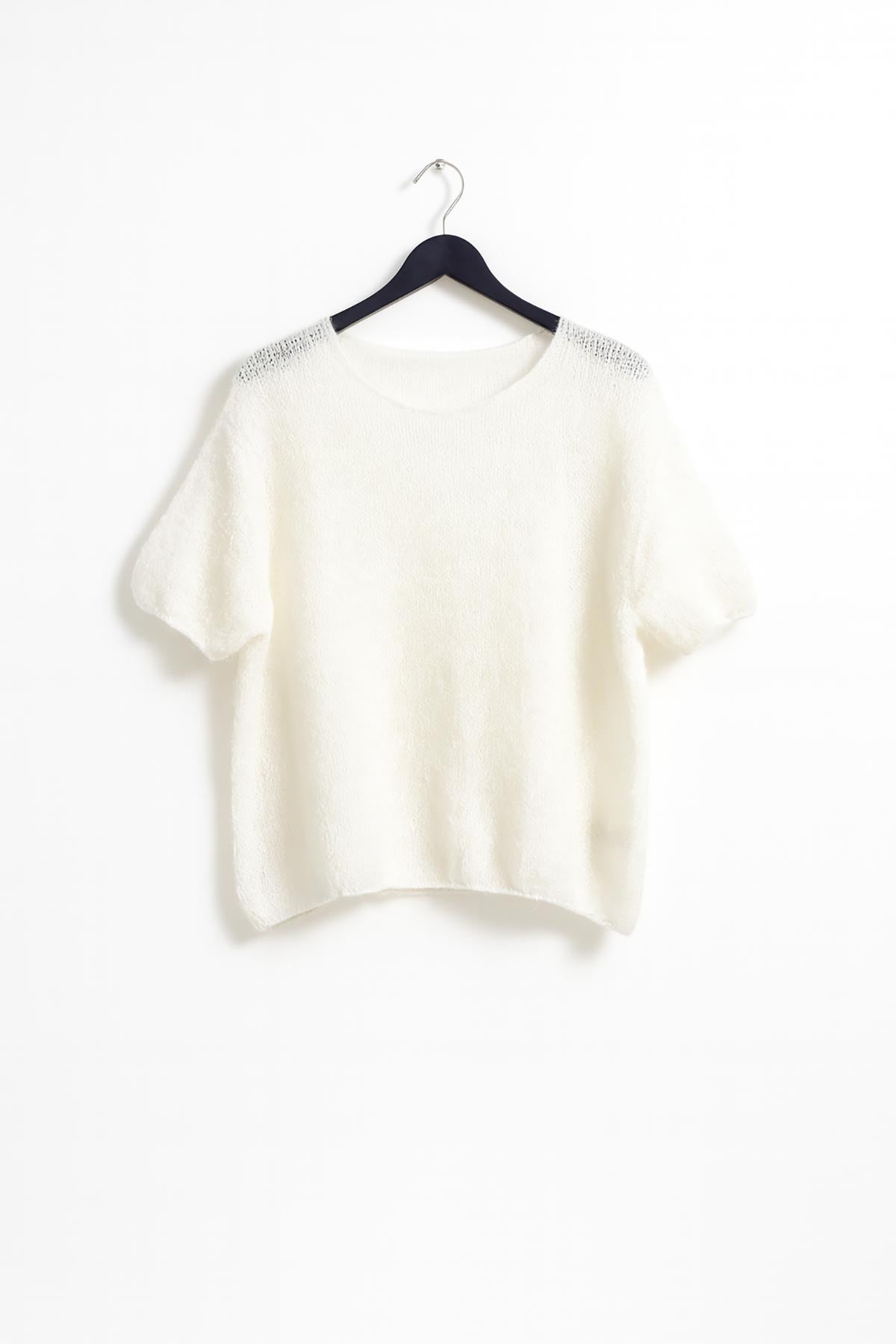 Urban Wild Short Sleeve Woolly Top In White detail