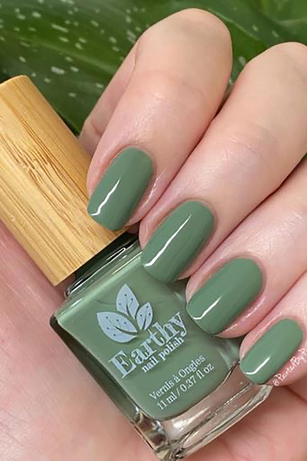Nailture Green Nail Polish swatch rich herb-green shade-bottle
