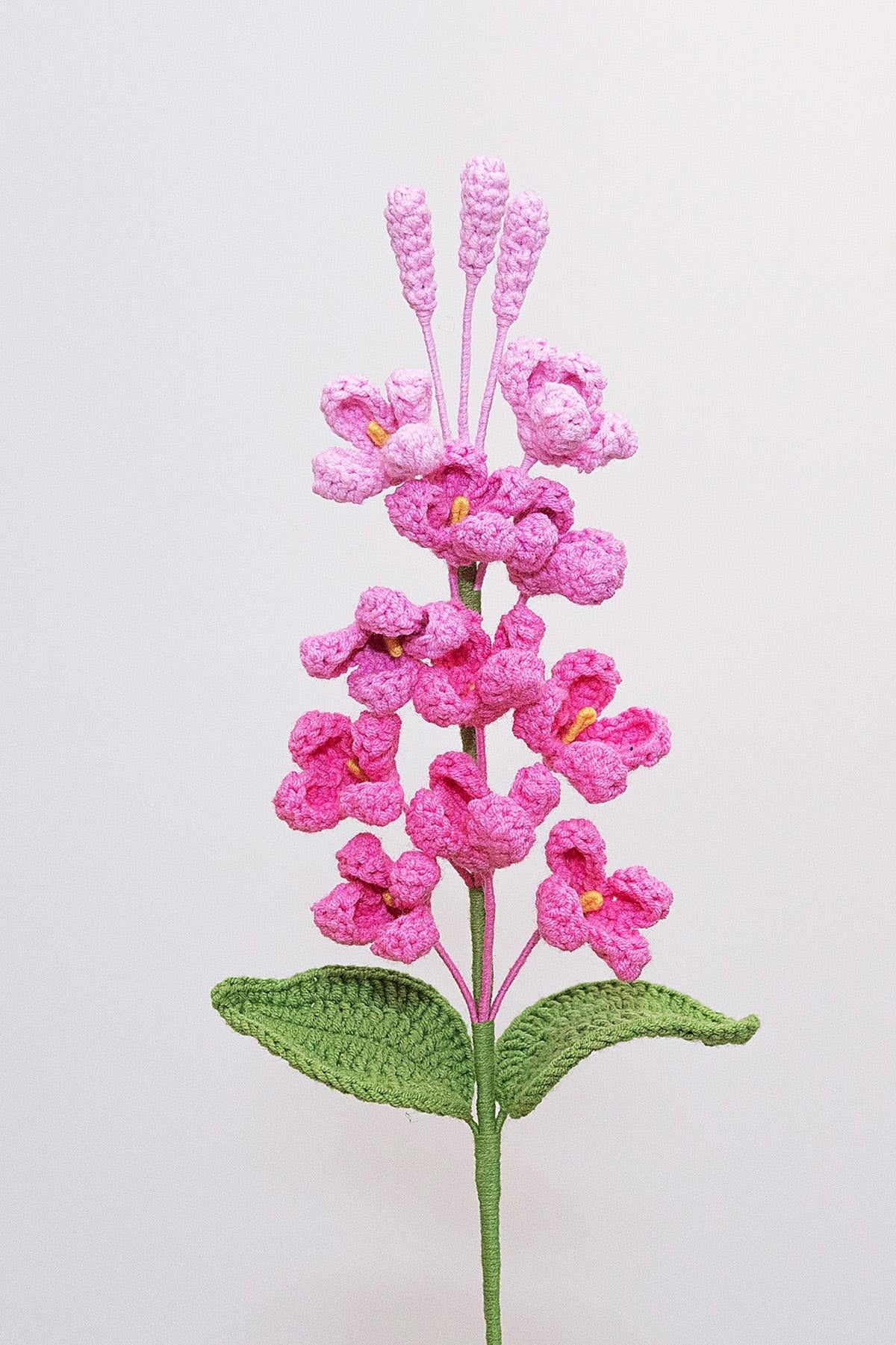 Sustainable crochet flower stem in various colours