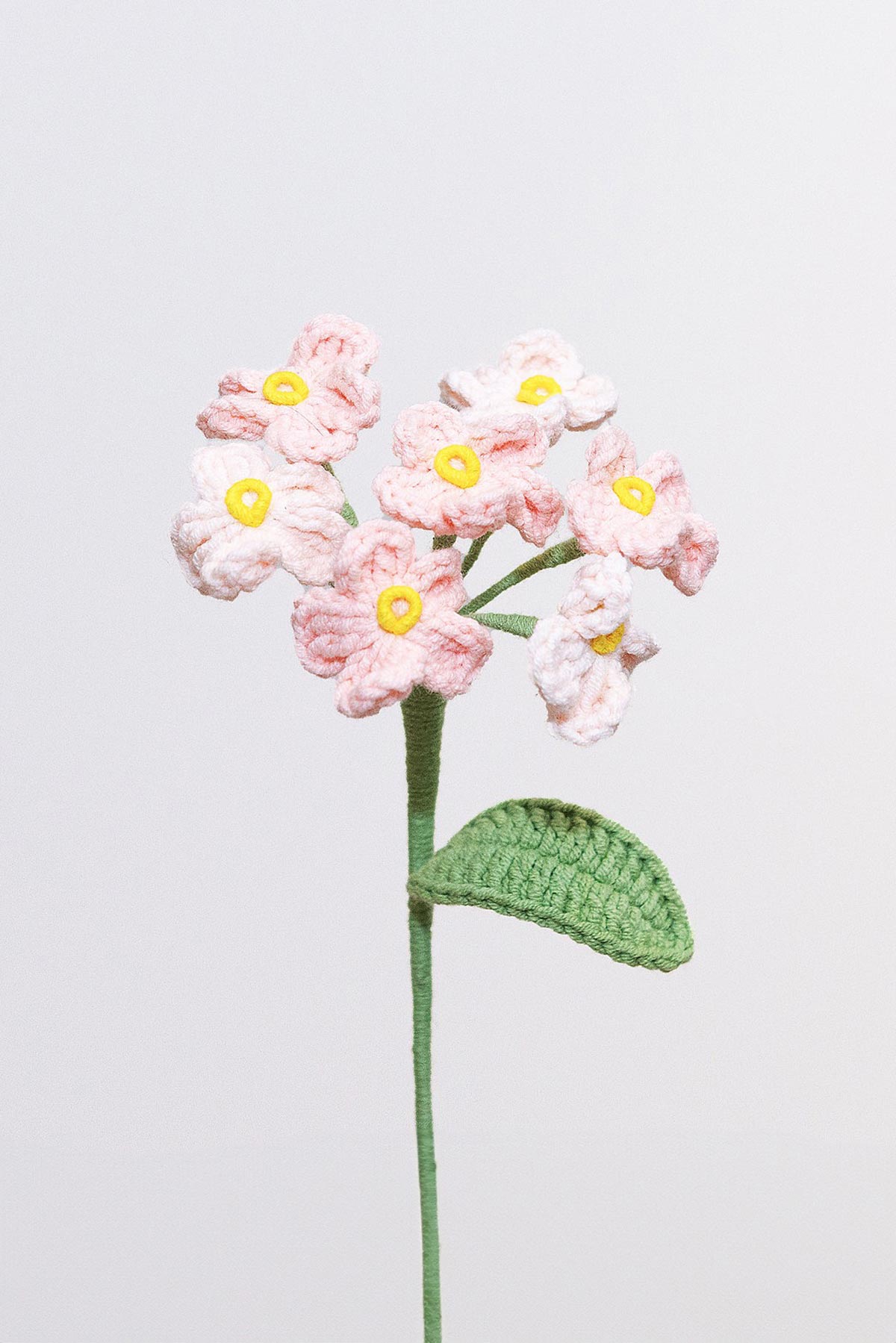 Sustainable crochet flower stem in various colours