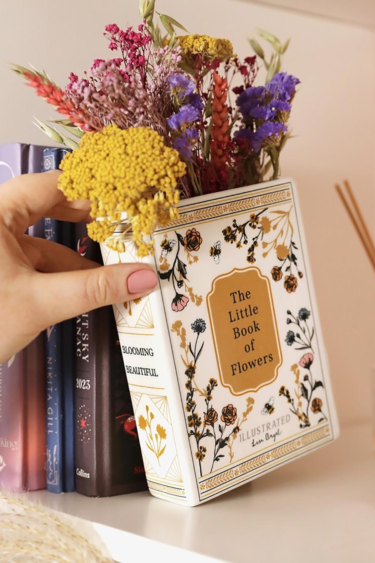 Lisa Angel Ceramic Little Book of Flowers Vase close-up of floral design