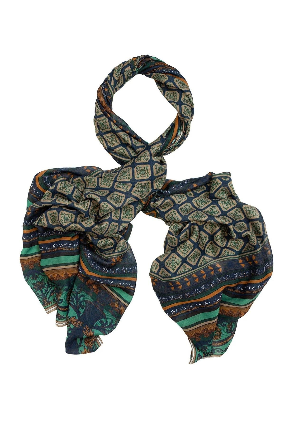 Amulet Emerald Scarf — Urban Wild