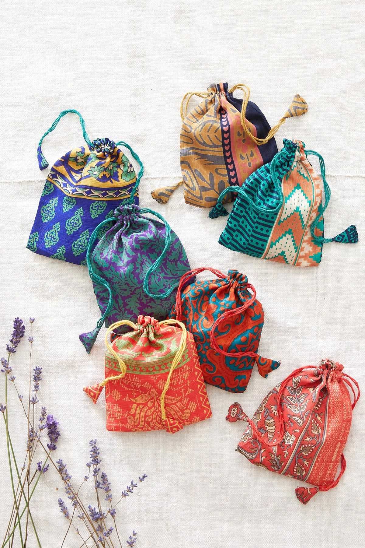 Recycled sari refillable lavender bags in pinks and purples hand stitched in Nepal — Urban Wild
