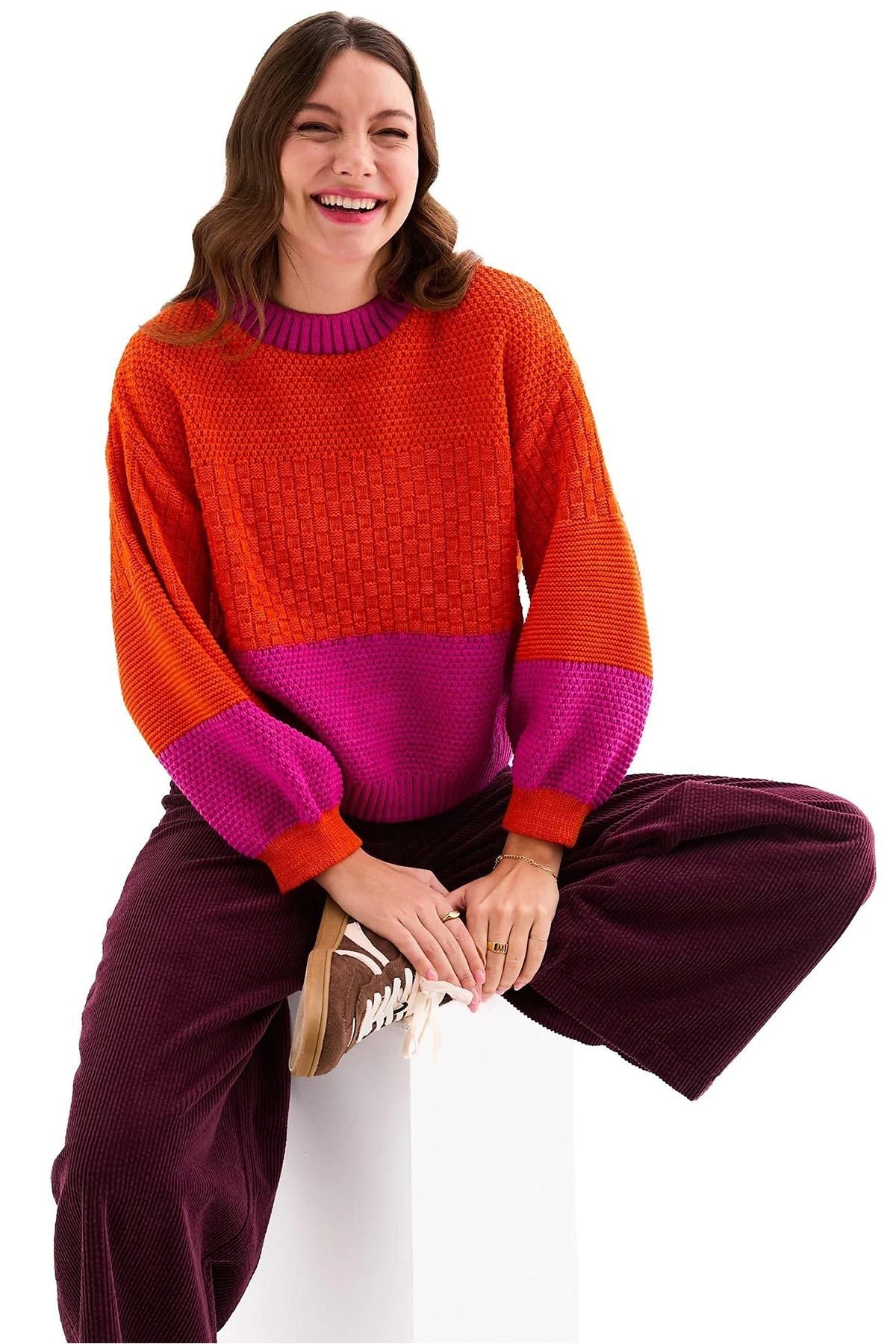 Taz Colour Block Balloon Sleeve Jumper in Orange and Pink — Urban Wild