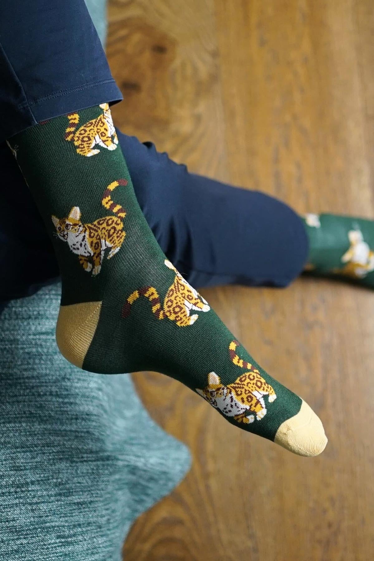 Save the Leopard Green Bamboo Crew Socks — Urban Wild